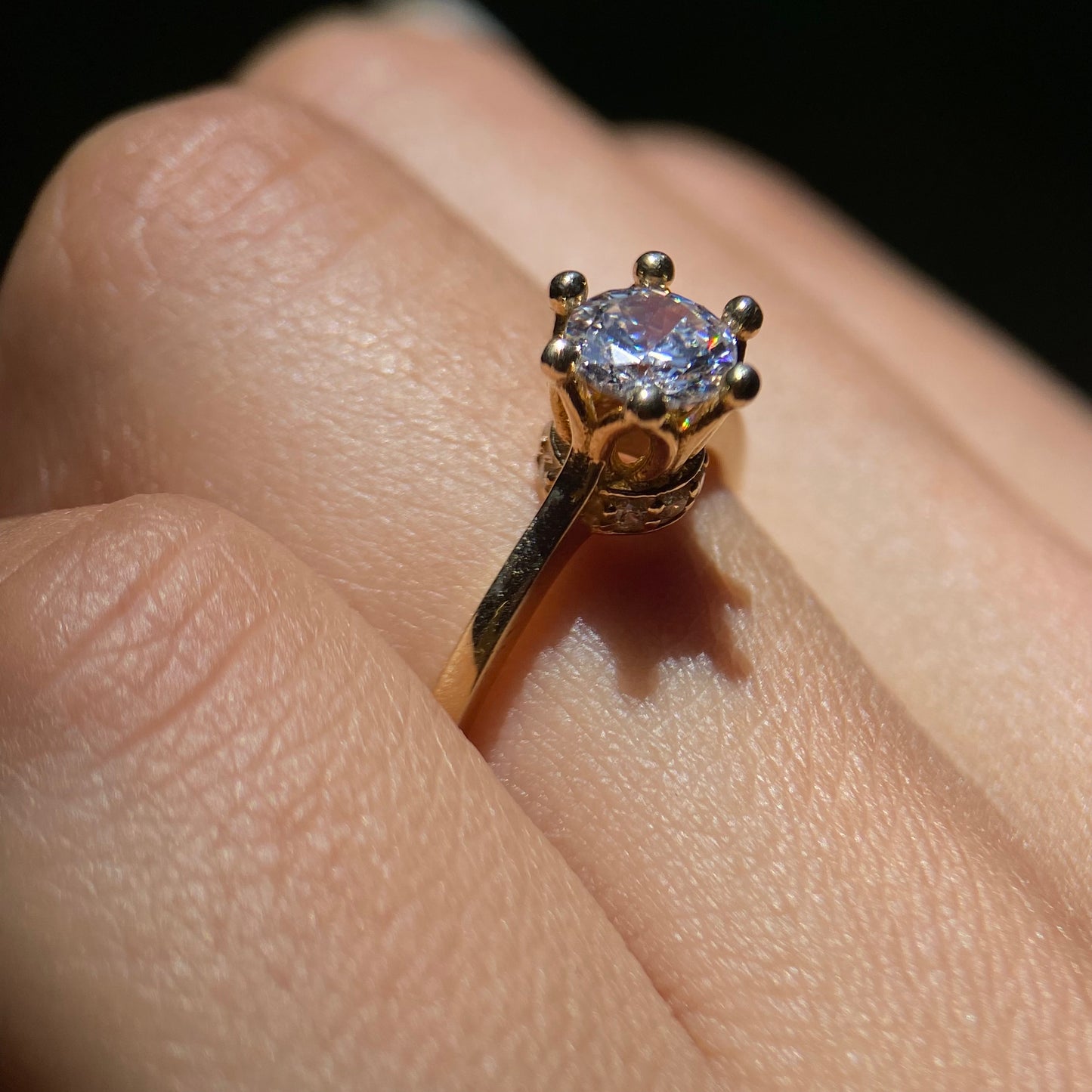 10k Yellow Gold Engagement Ring Code: MAN117