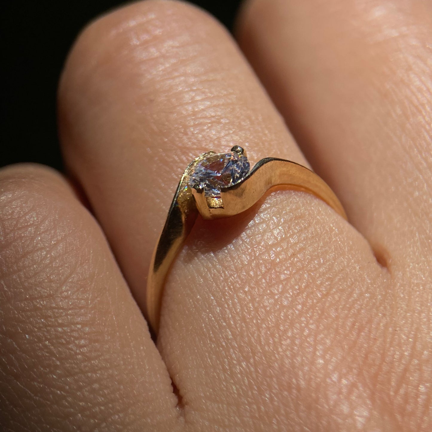Anillo de compromiso en oro