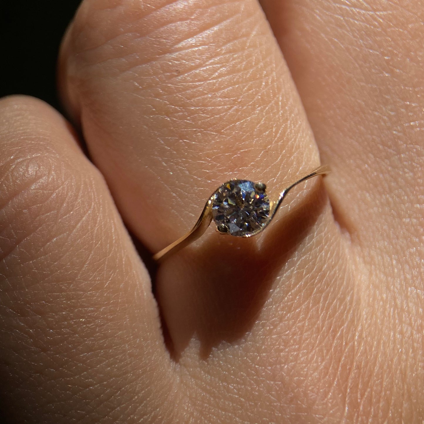 Anillo de compromiso en oro