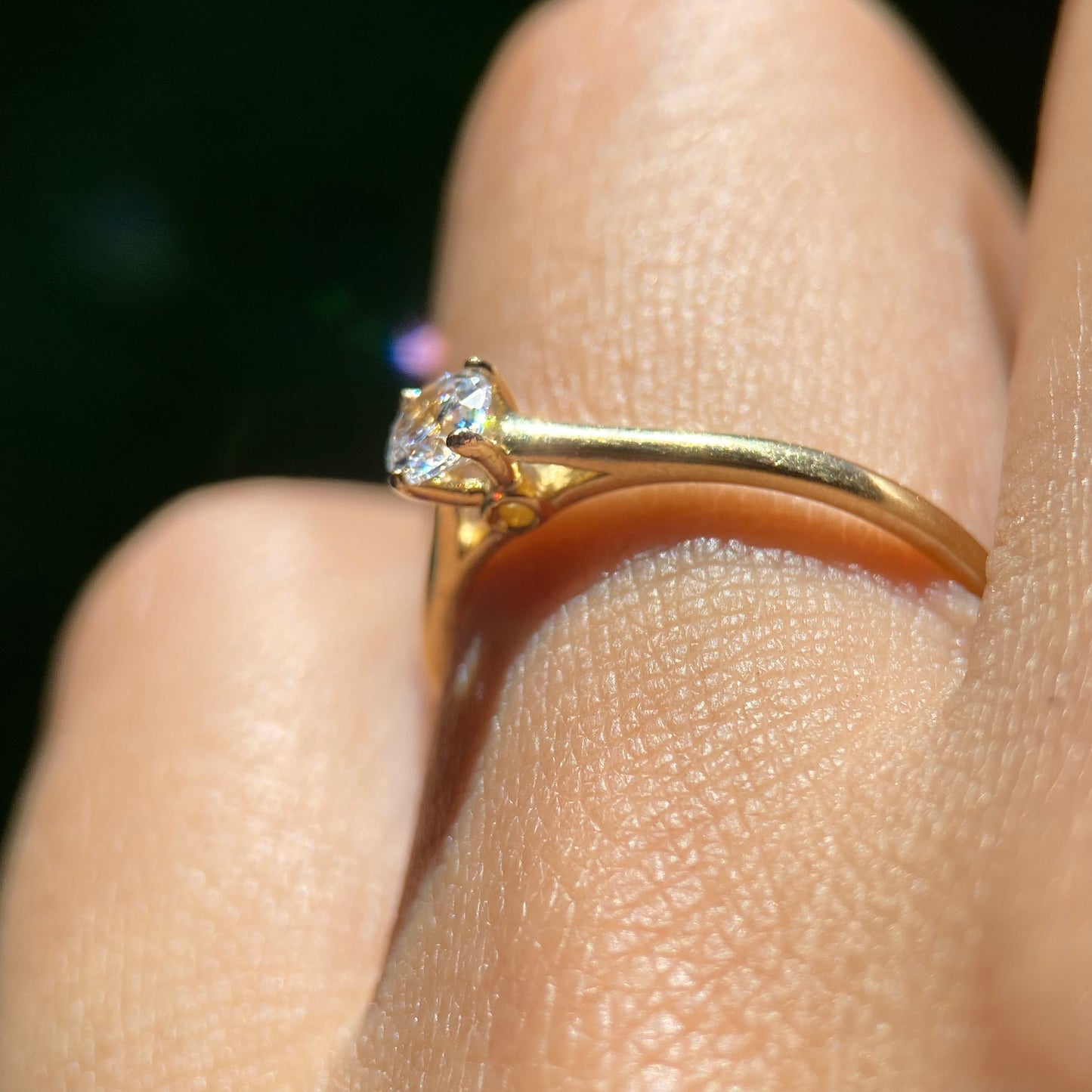 Anillo de compromiso en oro