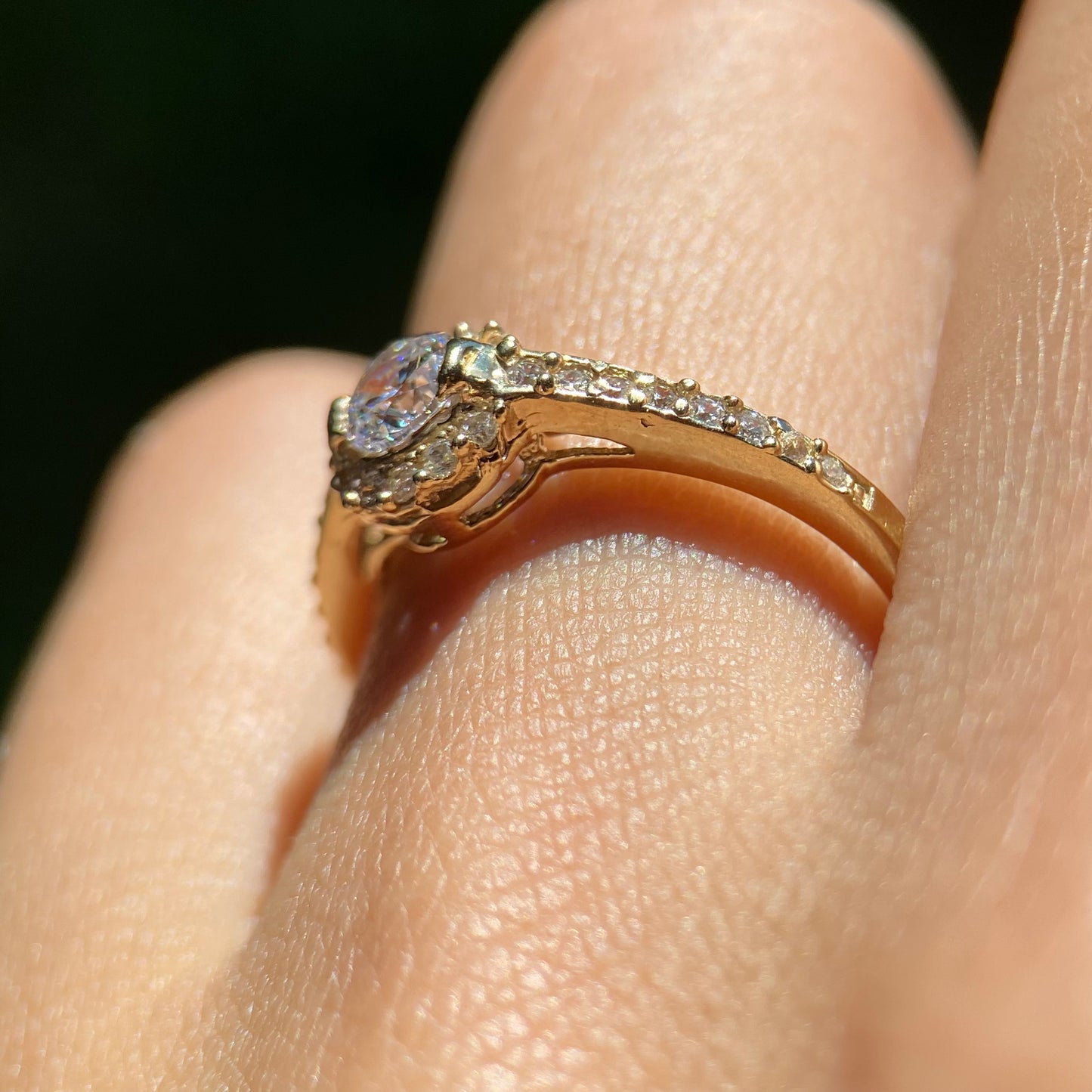 10k Yellow Gold Engagement Ring Cod: MAN124