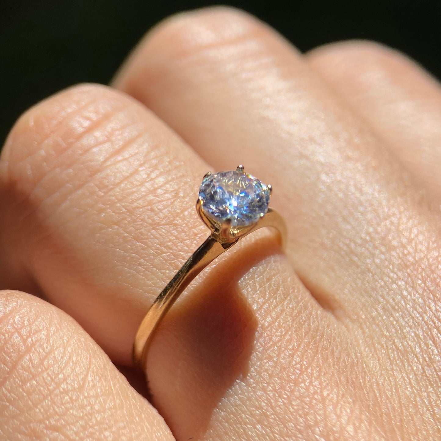 Anillo de compromiso en oro
