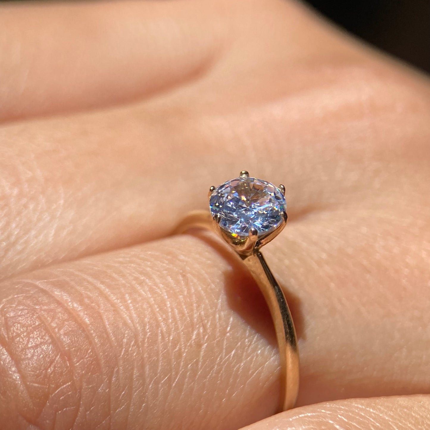 Anillo de compromiso en oro