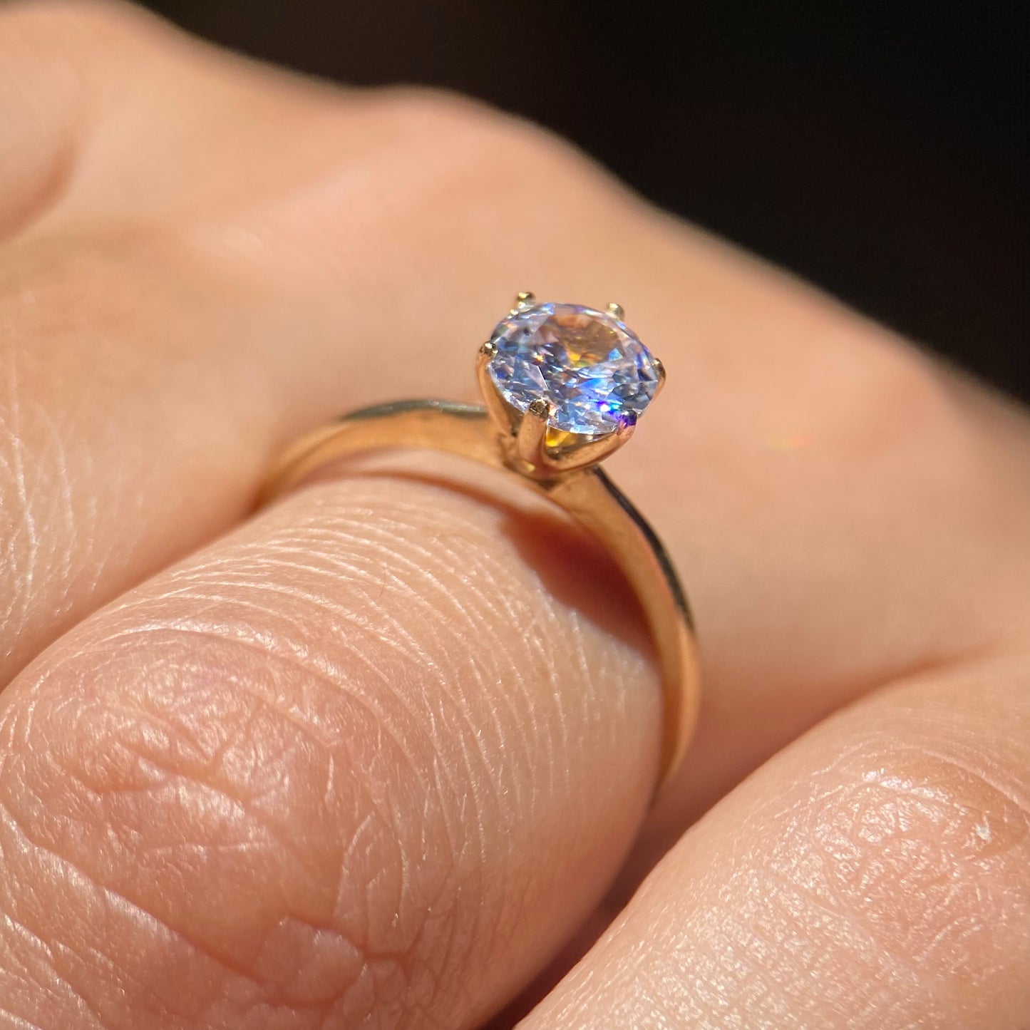 Anillo de compromiso en oro