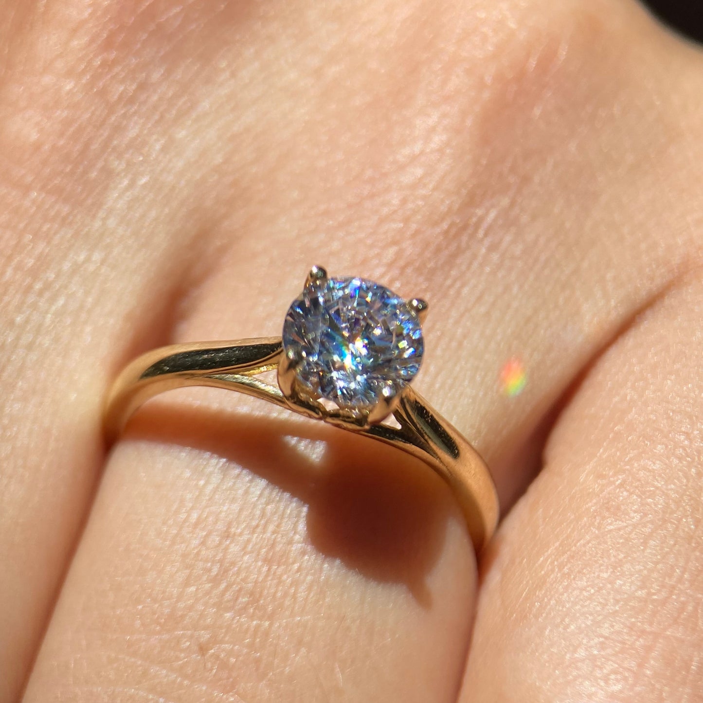 Anillo de compromiso en oro