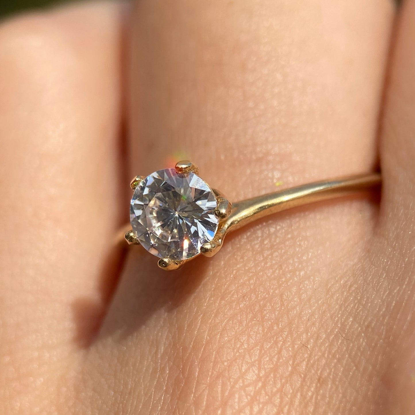 Anillo de compromiso en oro
