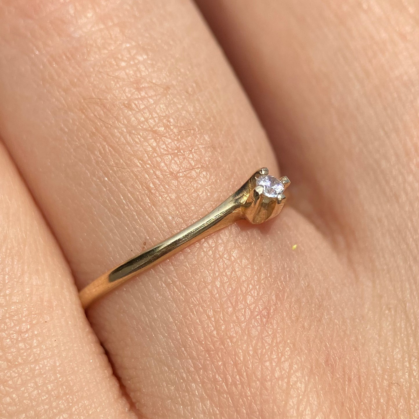 Anillo de compromiso en oro