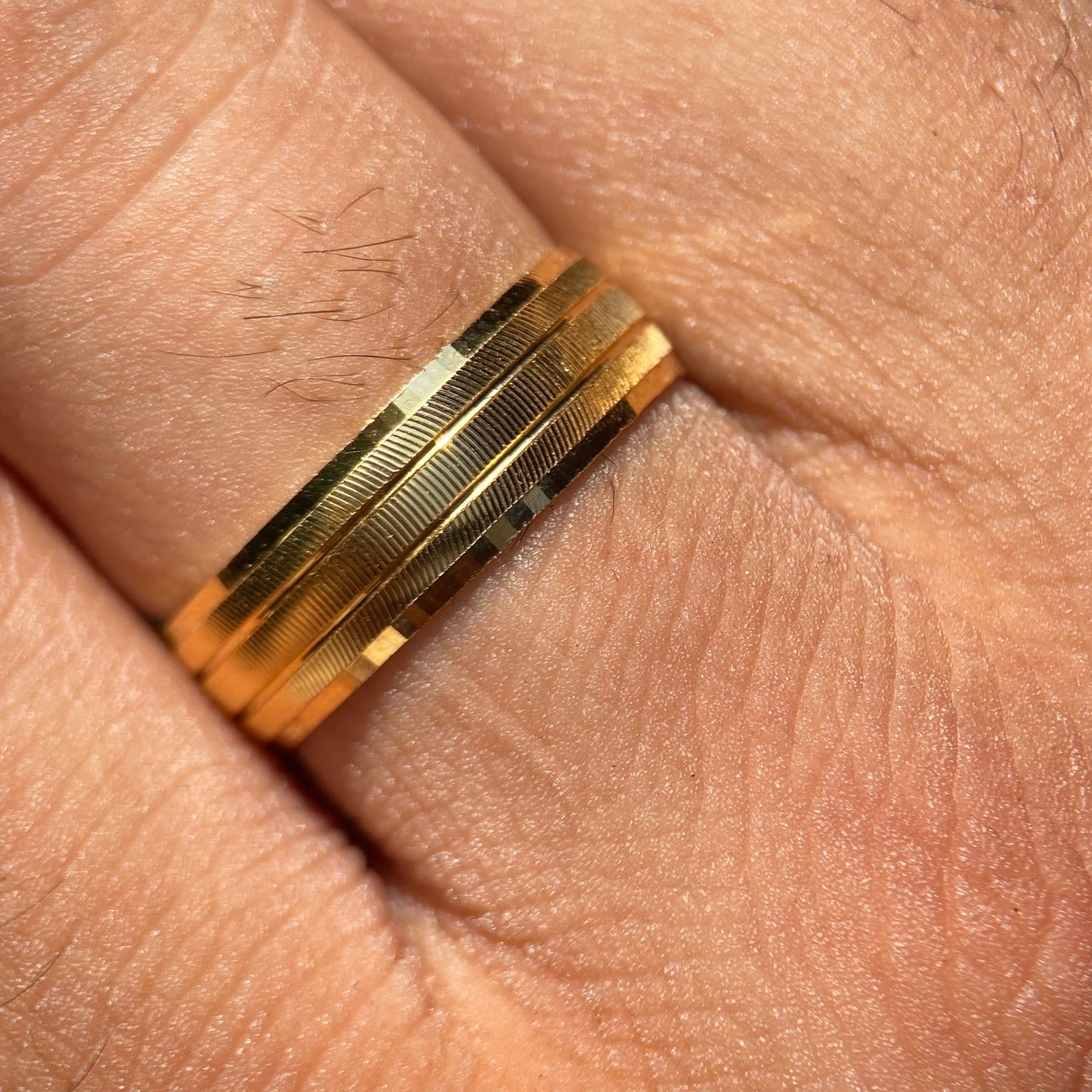 Dúo de anillos Ethan-Charlize en plata con baño de oro amarillo