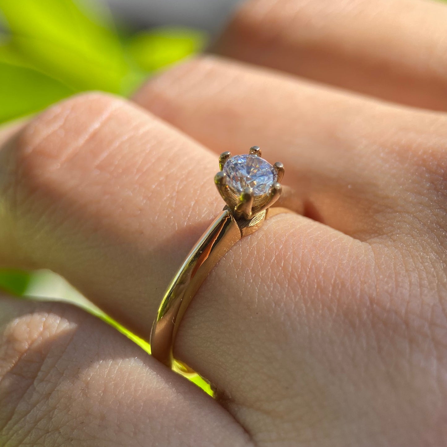 Anillo de compromiso en oro