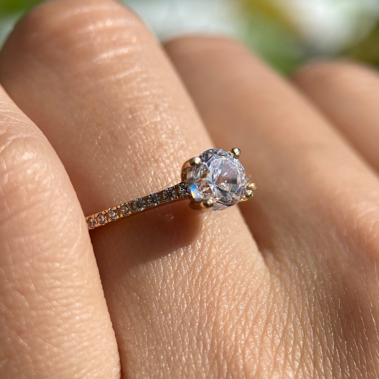 Anillo de compromiso en oro