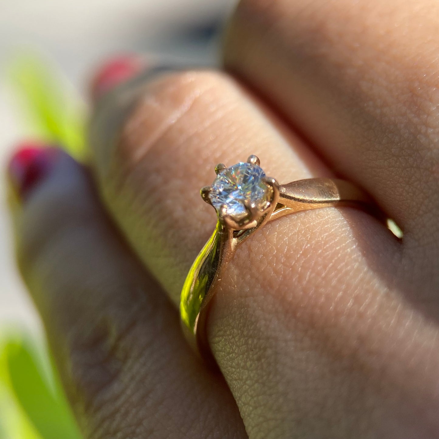 Anillo de compromiso en oro