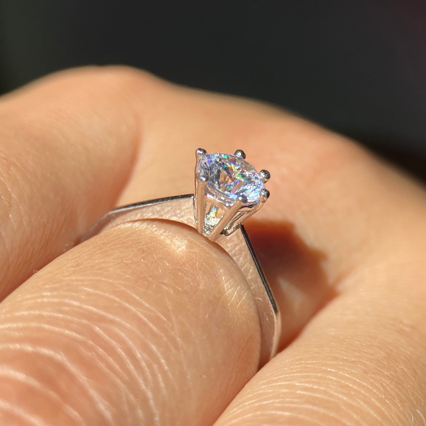 Anillo de compromiso en oro