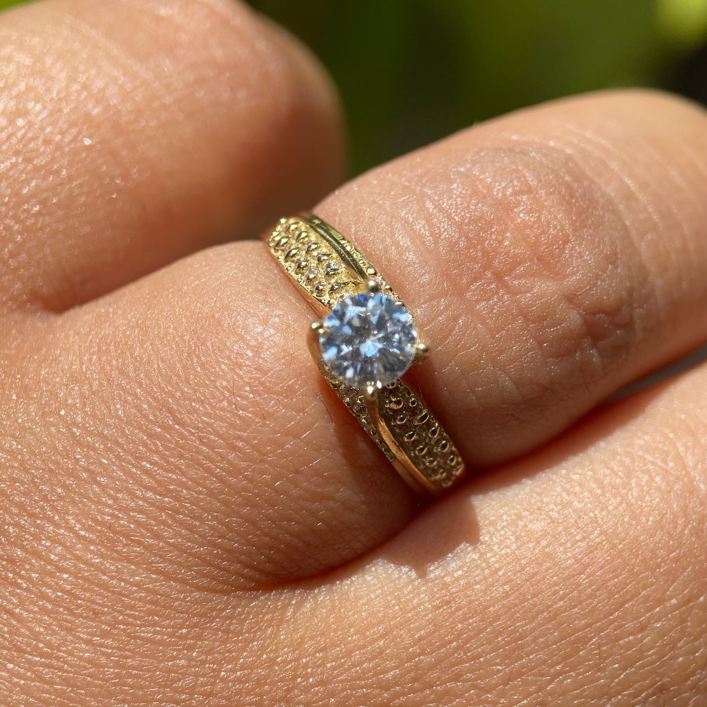 10k Yellow Gold Engagement Ring with Zirconia NO NAME