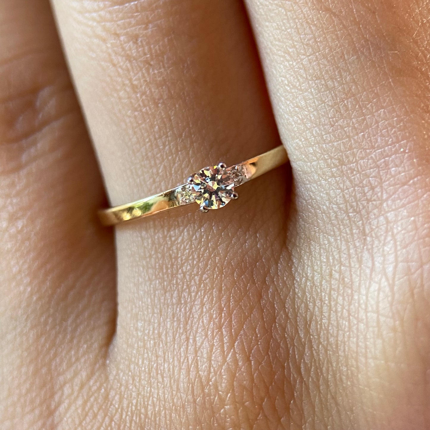 Anillo de compromiso en oro