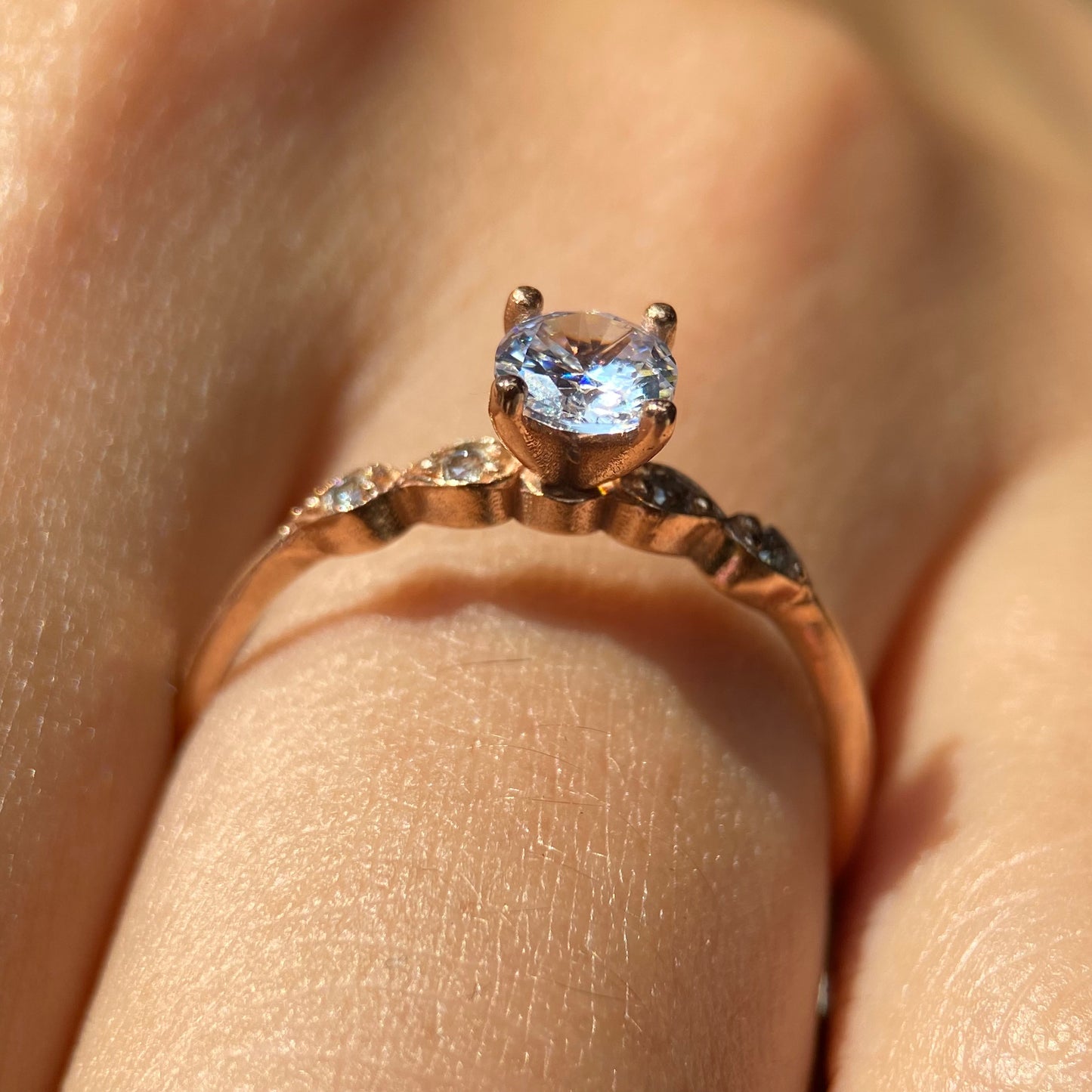 Anillo de compromiso en oro