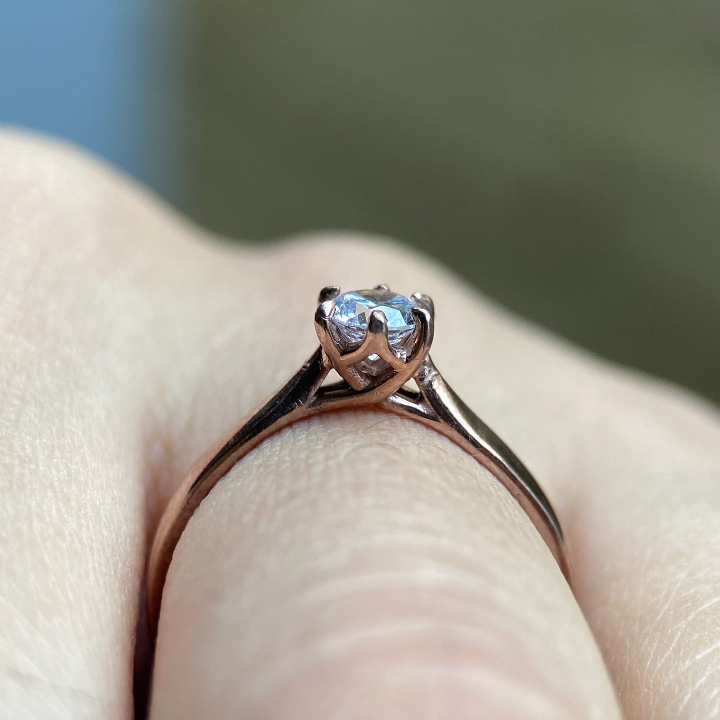 Anillo de compromiso en oro