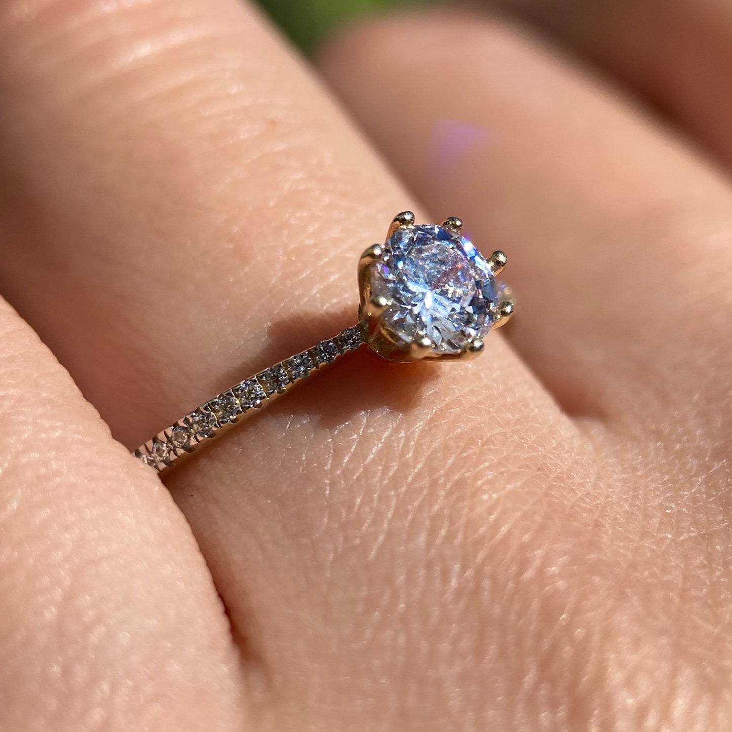 10k Yellow Gold Ring with Zirconia Cod: MAN060