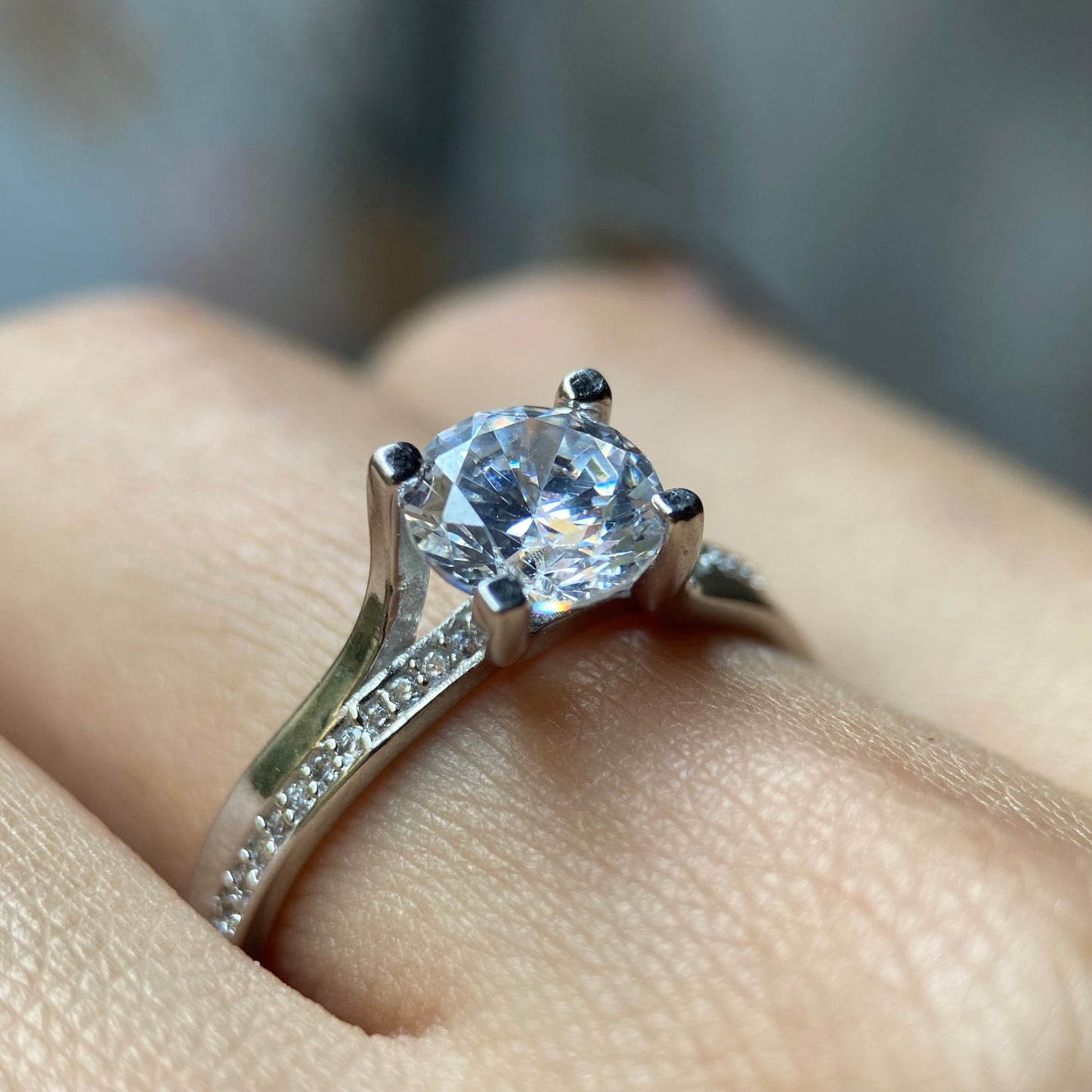 Anillo de compromiso en oro
