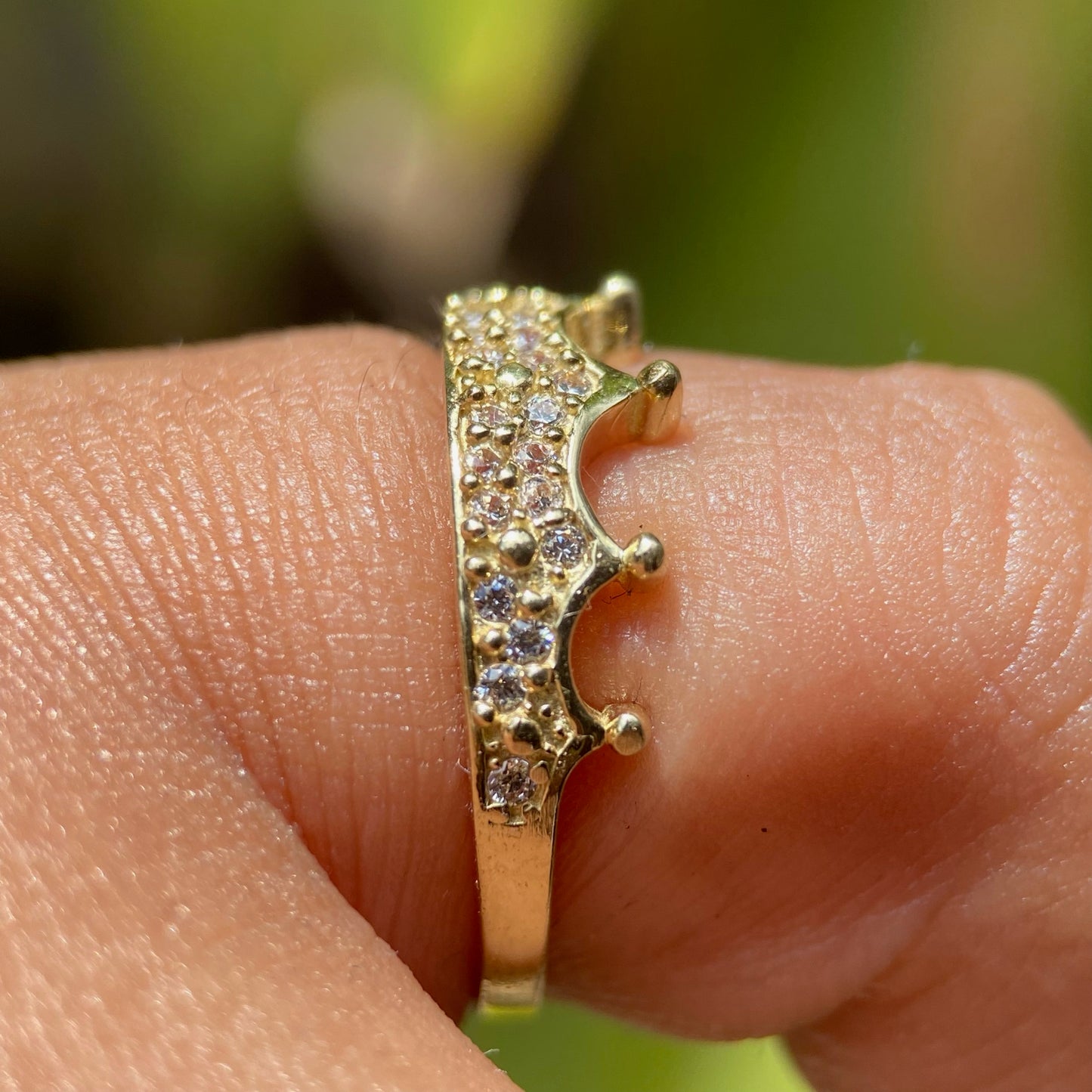 Anillo de corona class en Oro