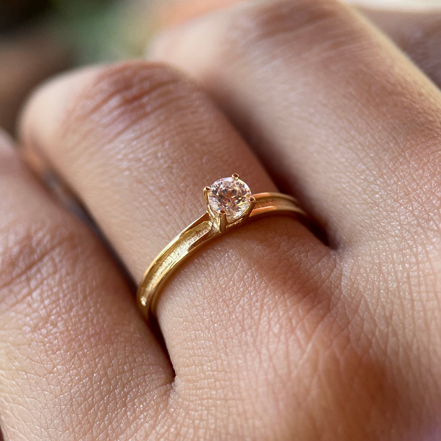 Anillo de compromiso en oro