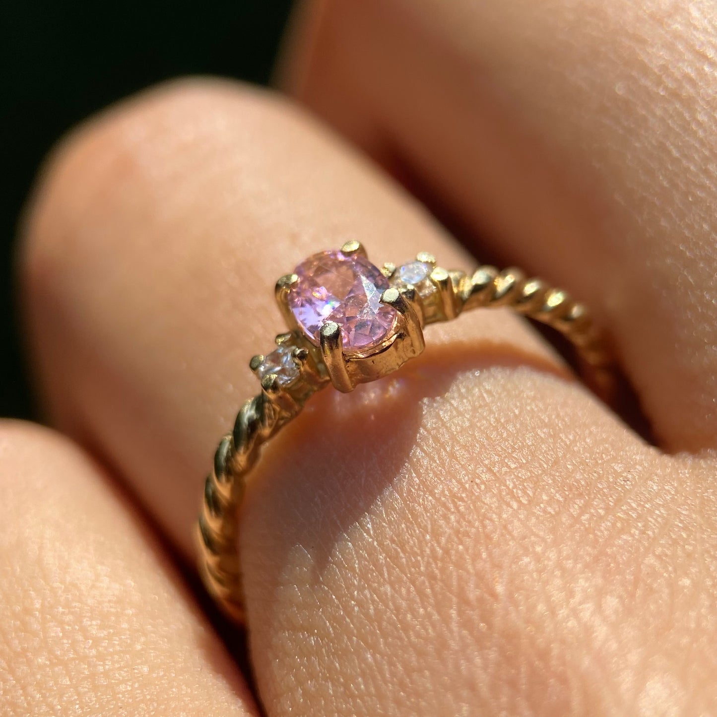 Anillo de compromiso en oro