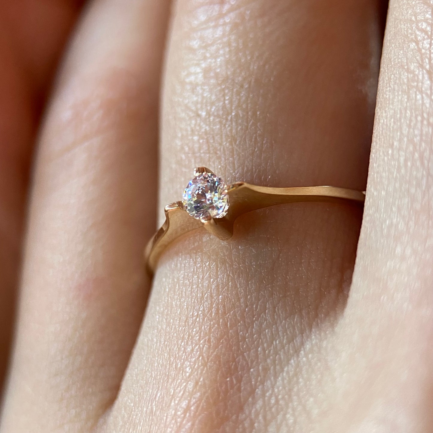 Anillo de compromiso en oro