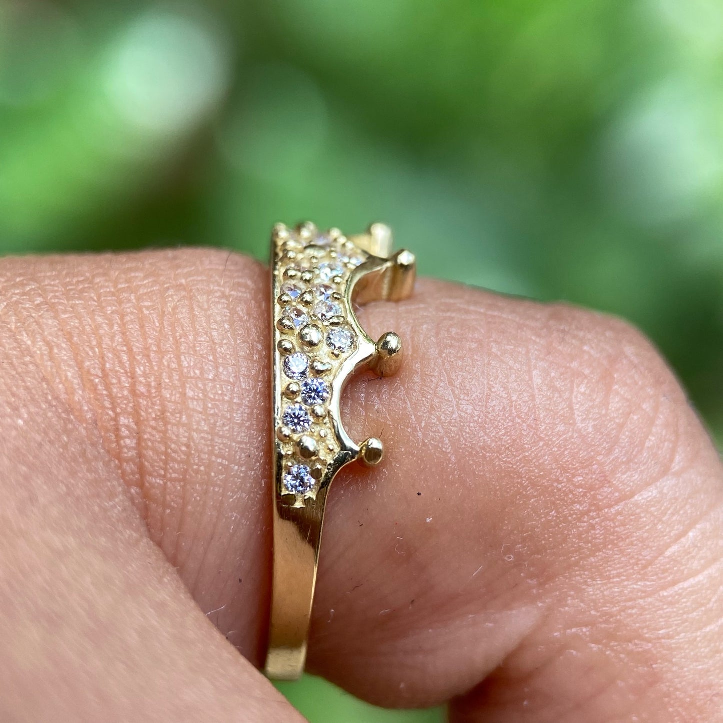 Anillo de corona class en Oro