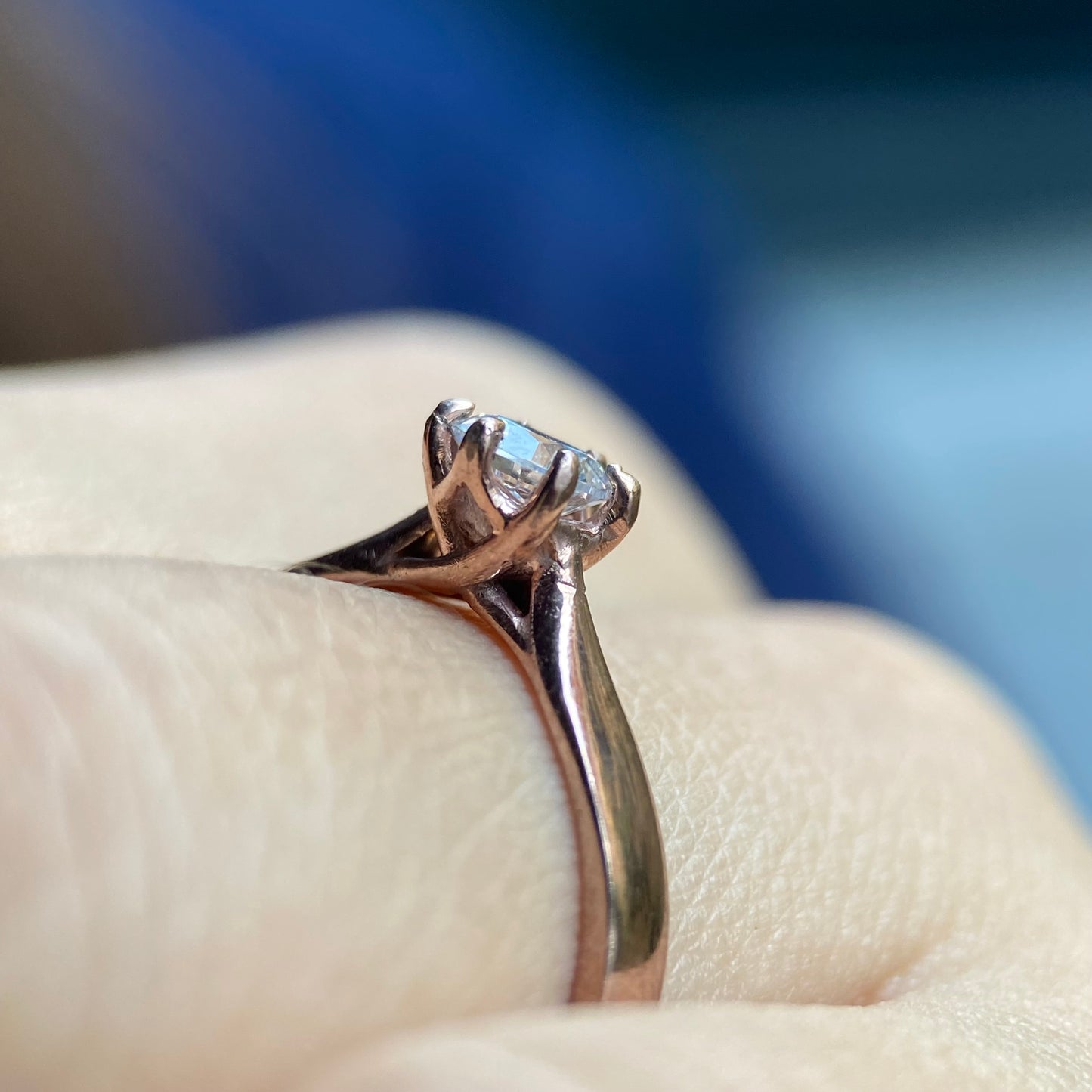 Anillo de compromiso en oro