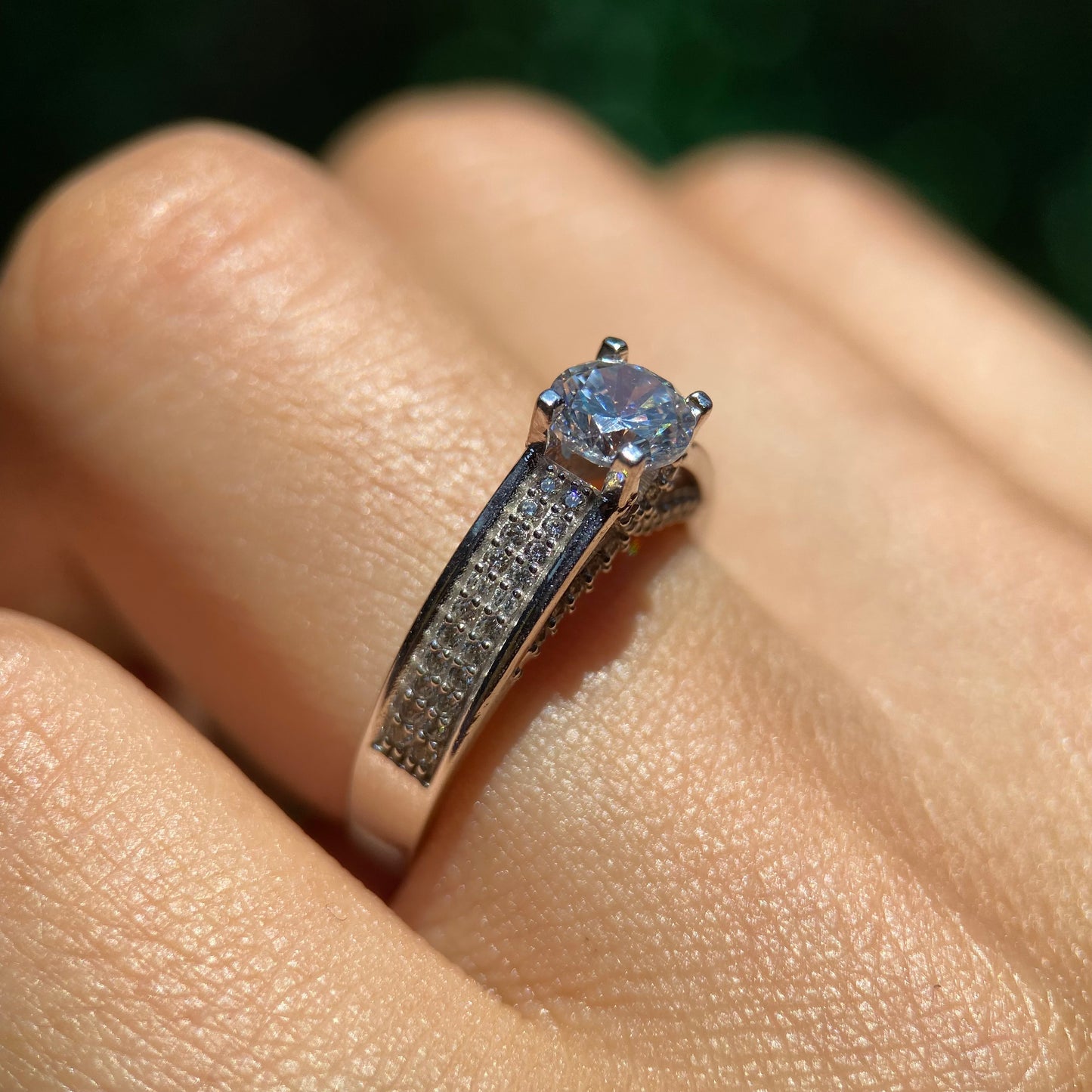 Anillo de compromiso en oro