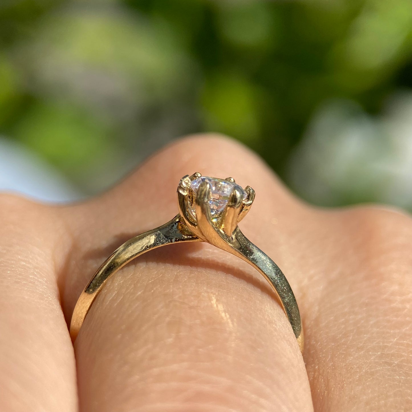 Anillo de compromiso en oro