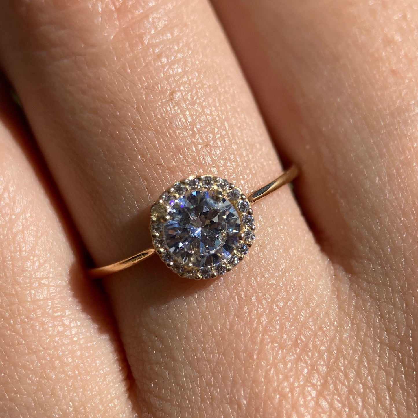 Anillo de compromiso en oro