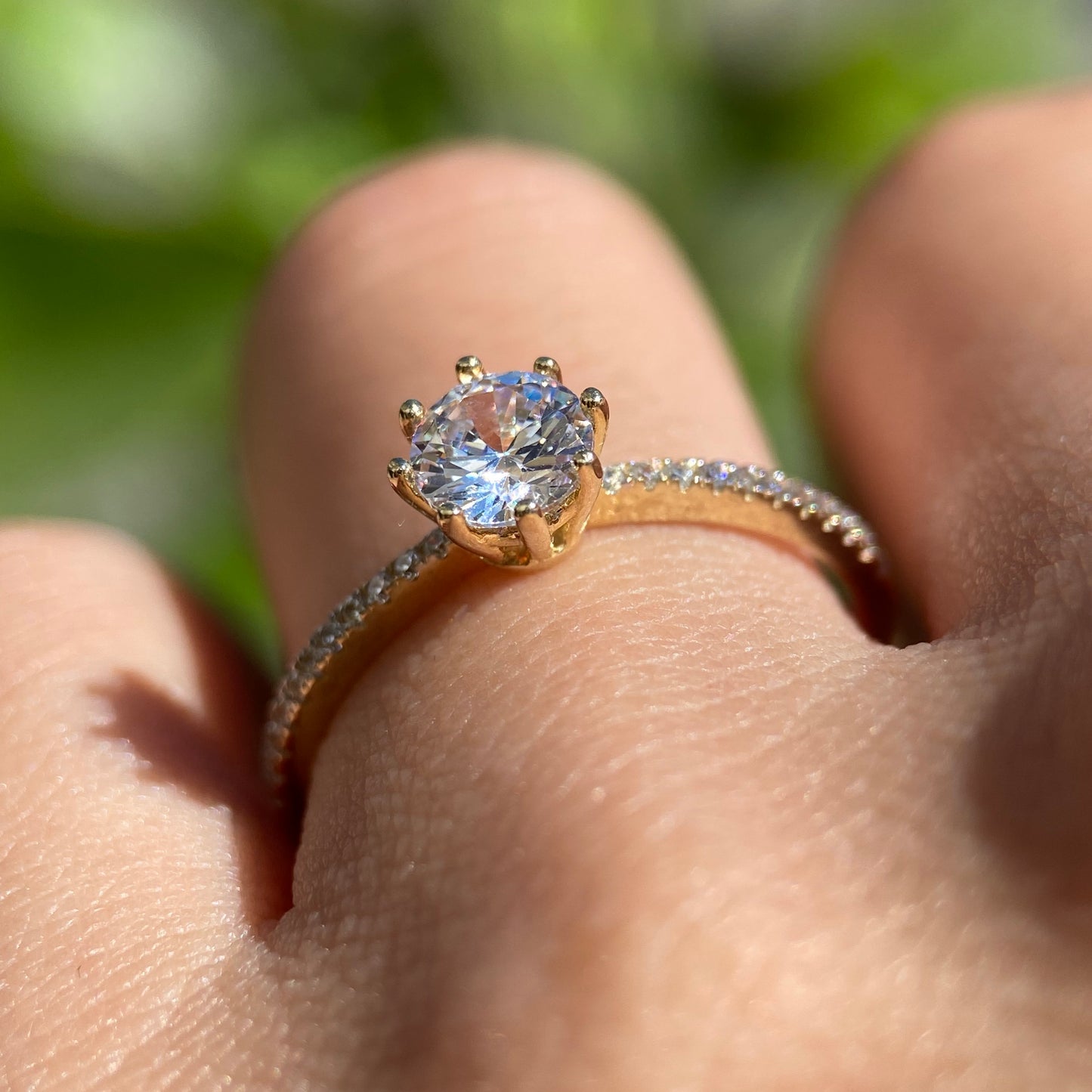 10k Yellow Gold Ring with Zirconia Cod: MAN060