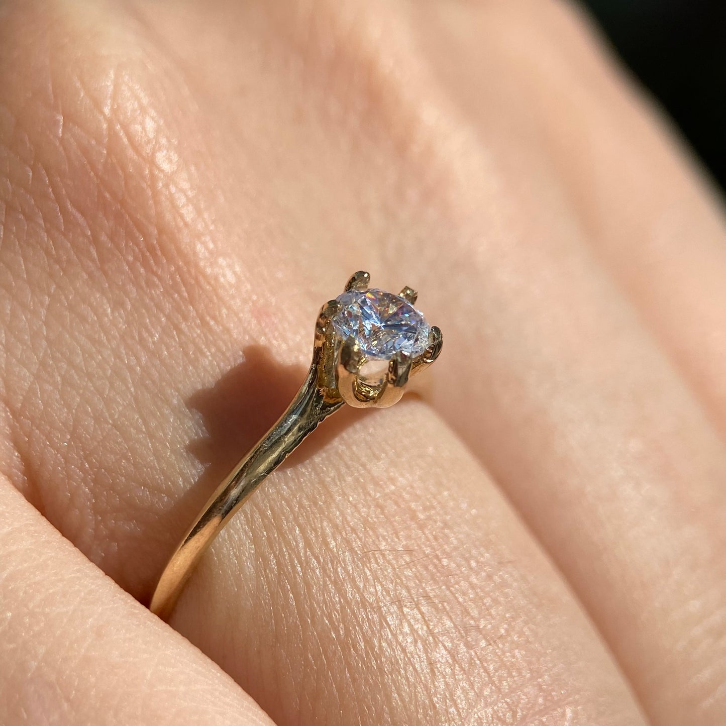 Anillo de compromiso en oro