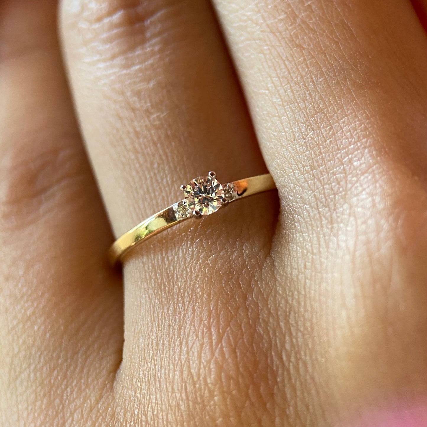 Anillo de compromiso en oro