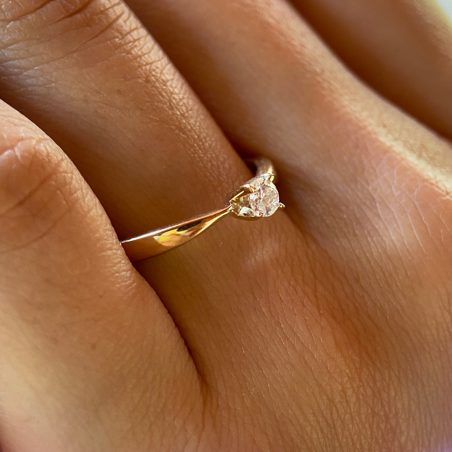 Anillo de compromiso en oro