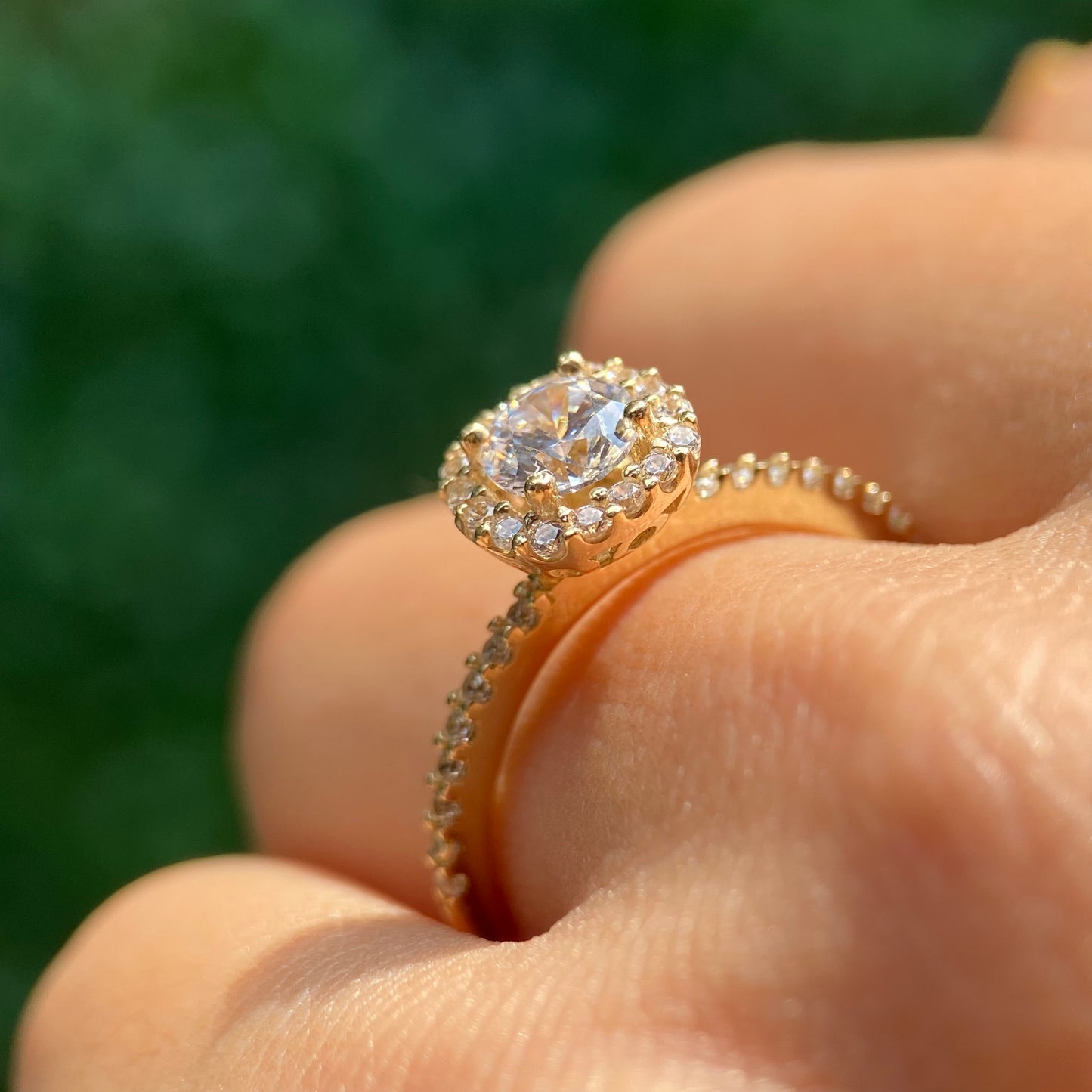 Anillo de compromiso en oro