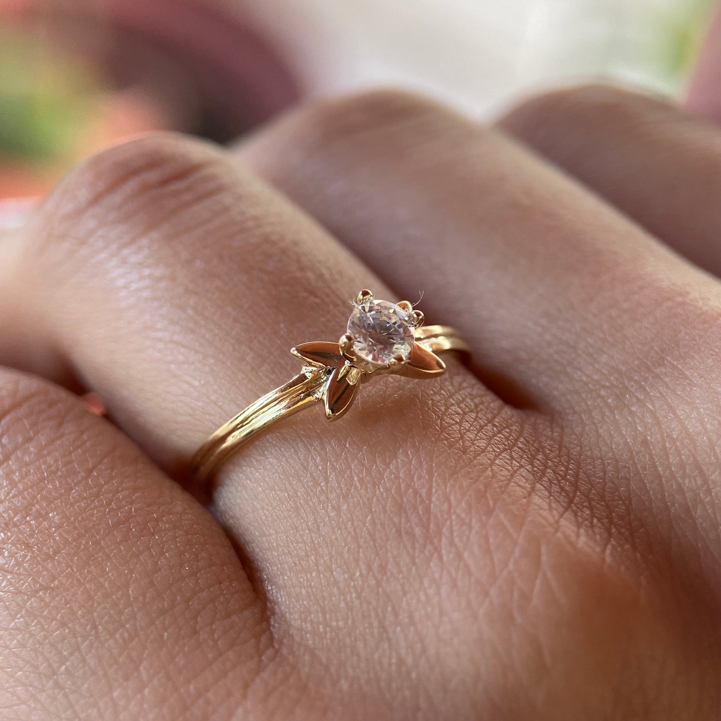Anillo de compromiso en oro