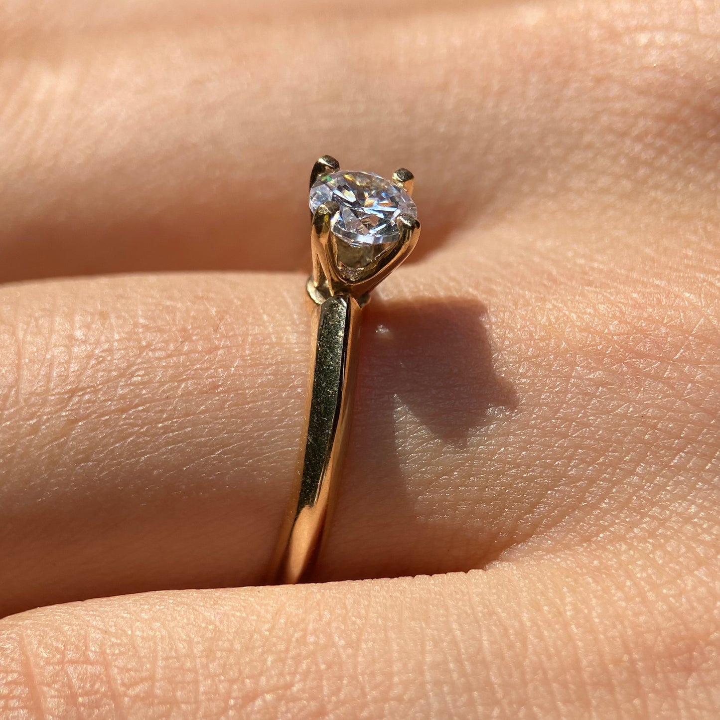 Anillo de compromiso en oro