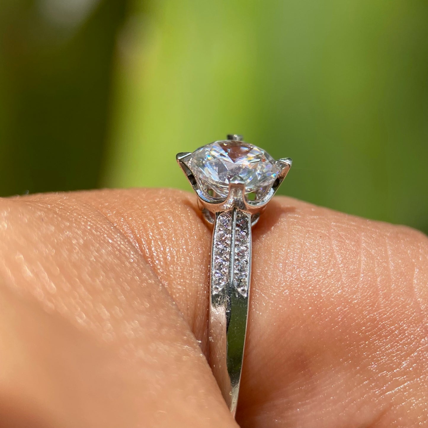 Anillo de compromiso en oro