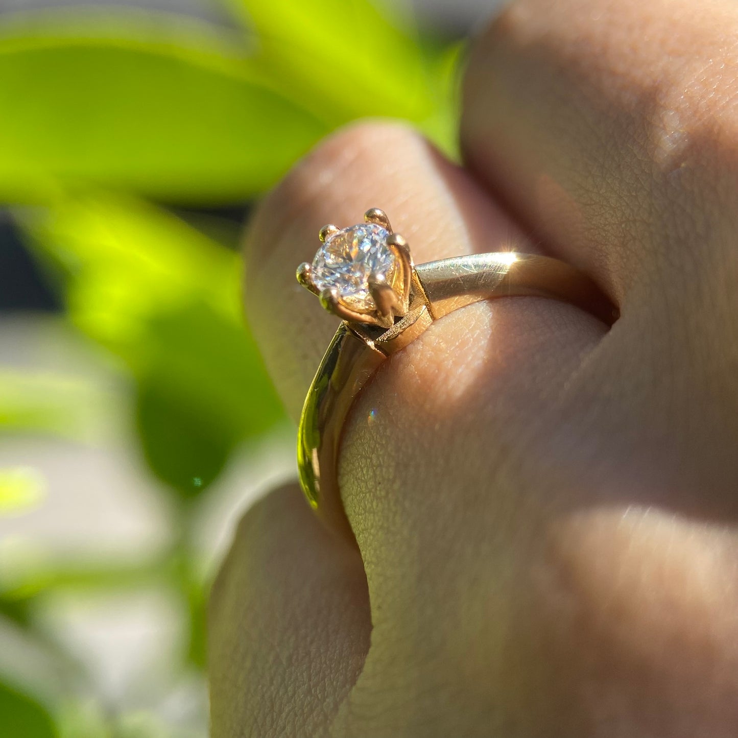 Anillo de compromiso en oro