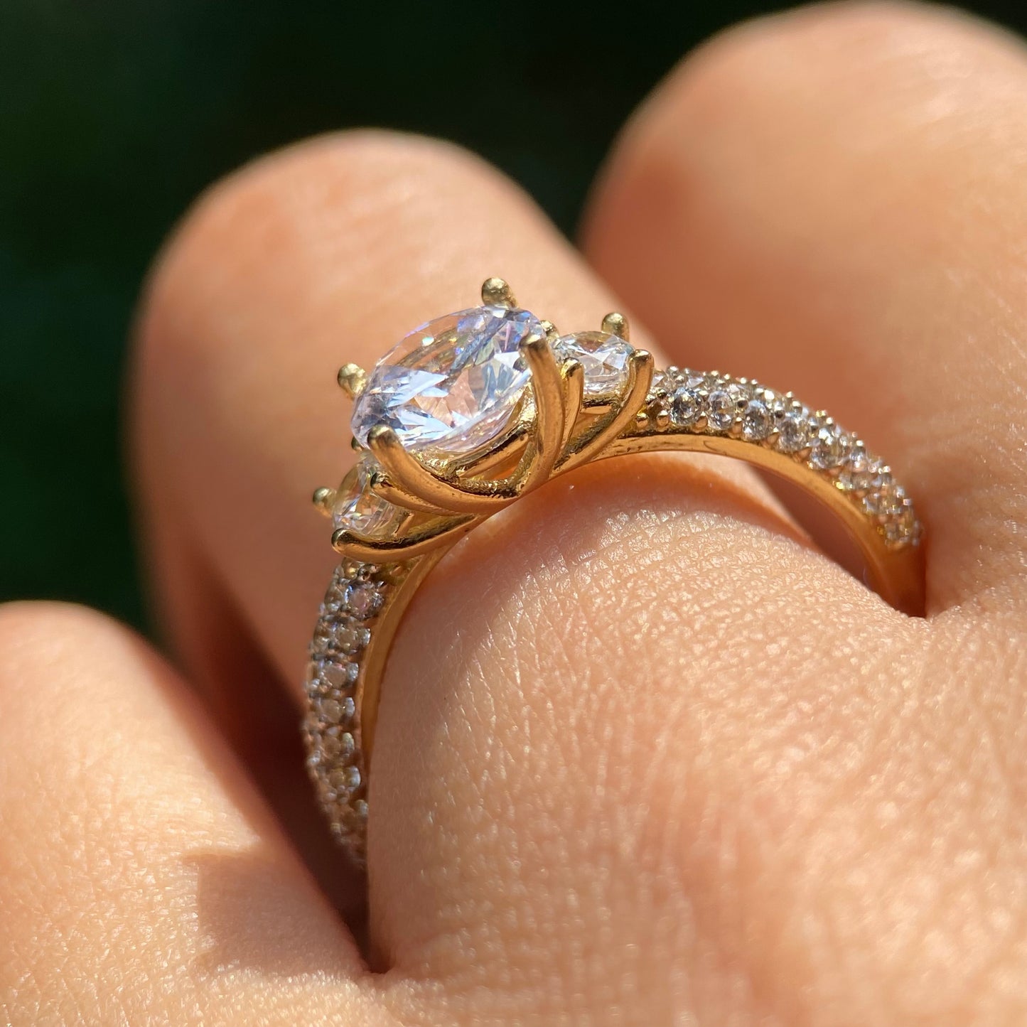 Anillo de compromiso en oro