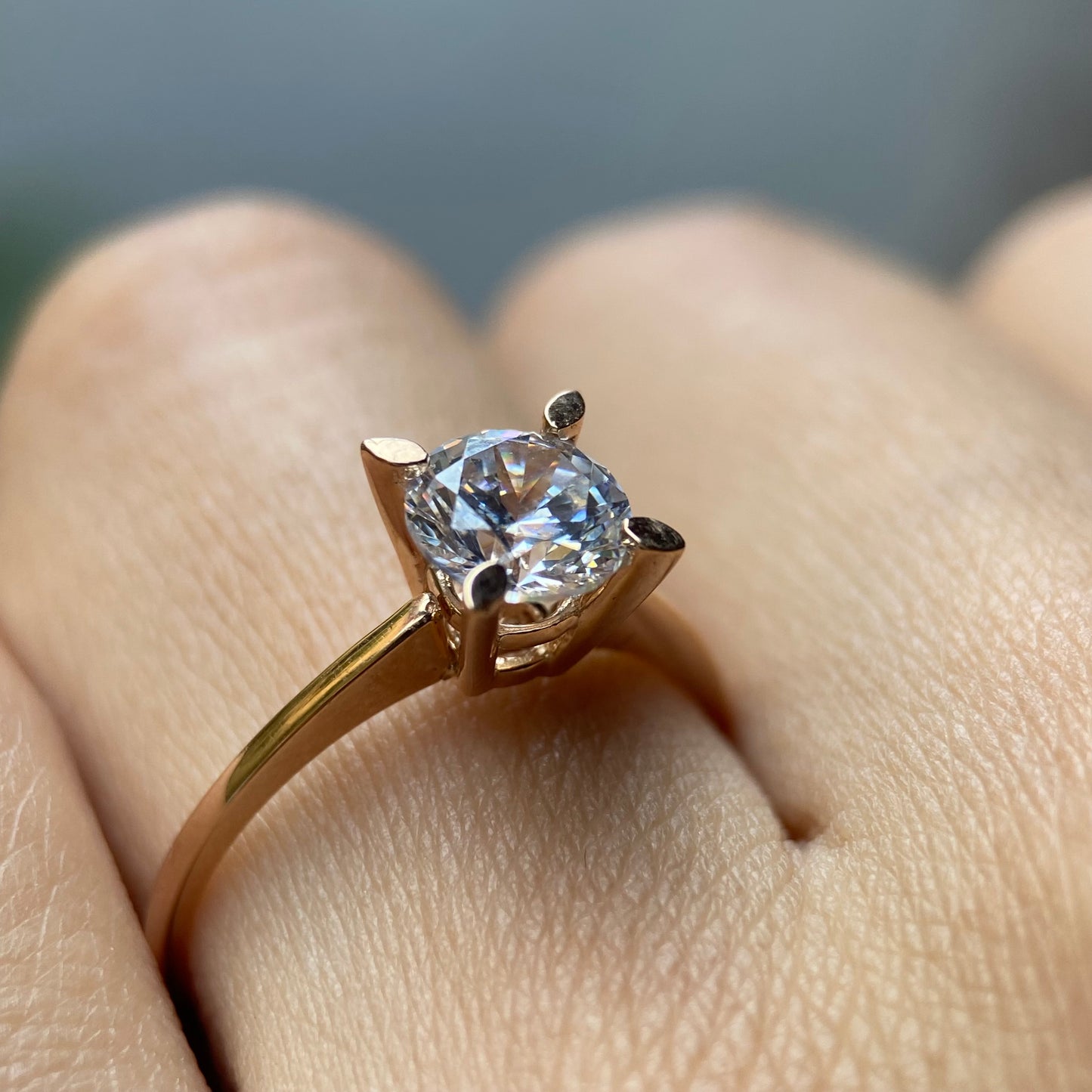 Anillo de compromiso en oro