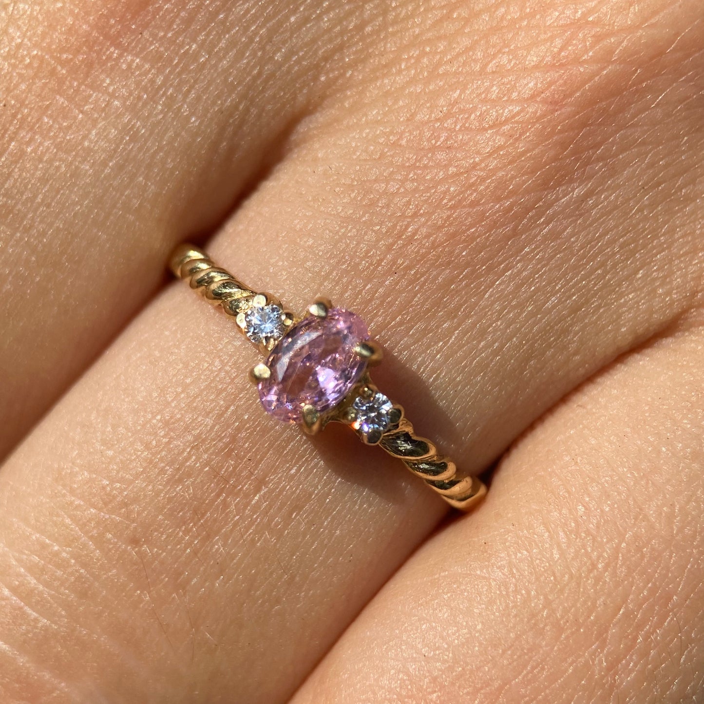 Anillo de compromiso en oro