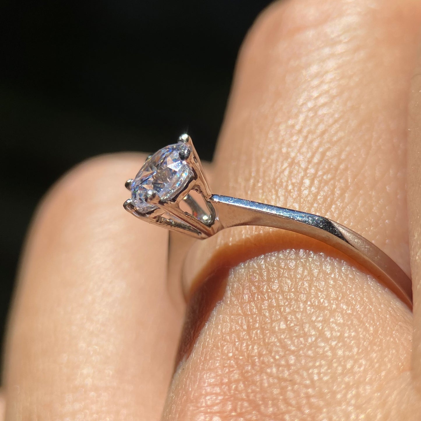 Anillo de compromiso en oro