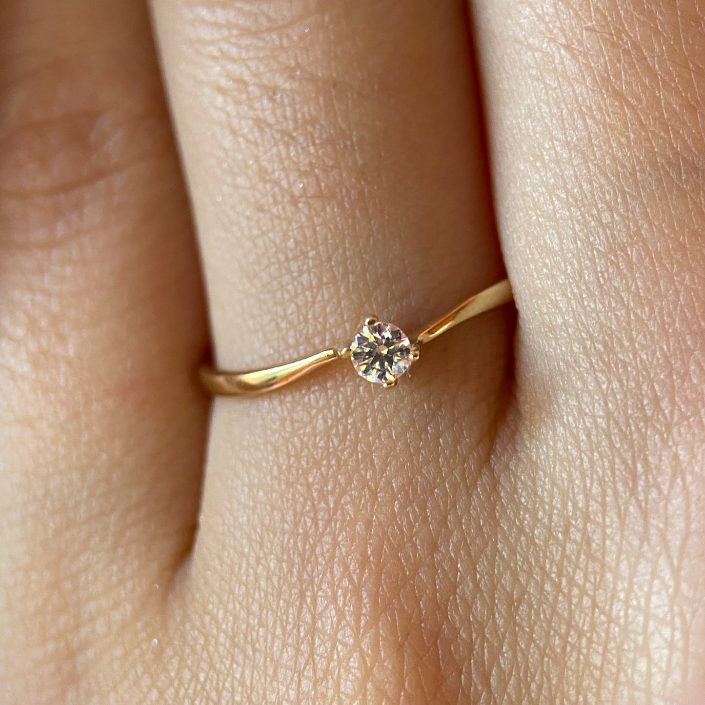 Anillo de compromiso en oro