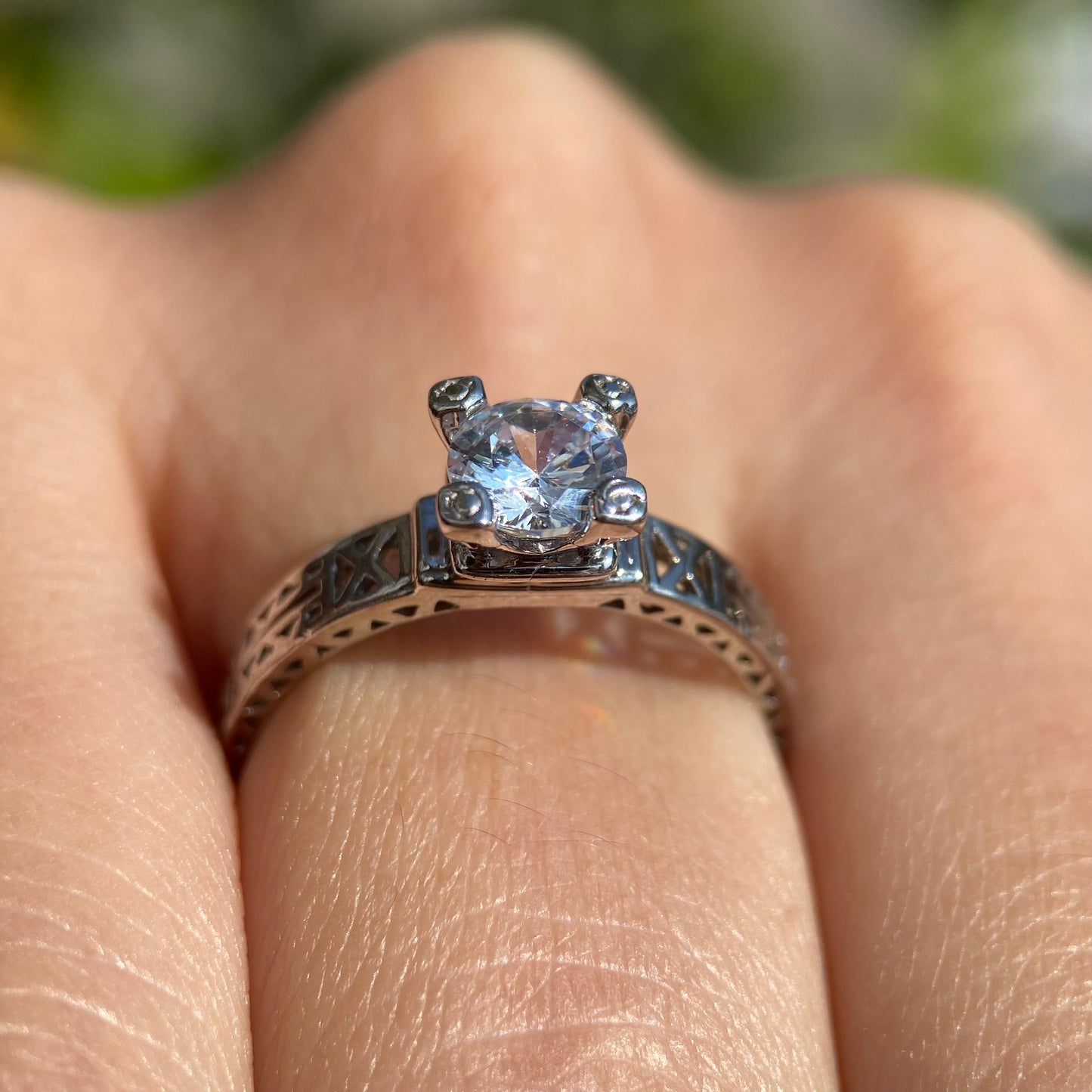 Anillo de compromiso en oro