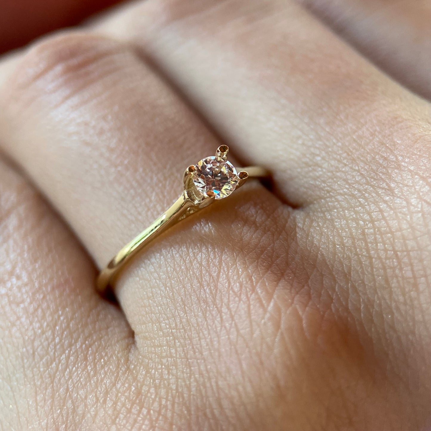 Anillo de compromiso en oro