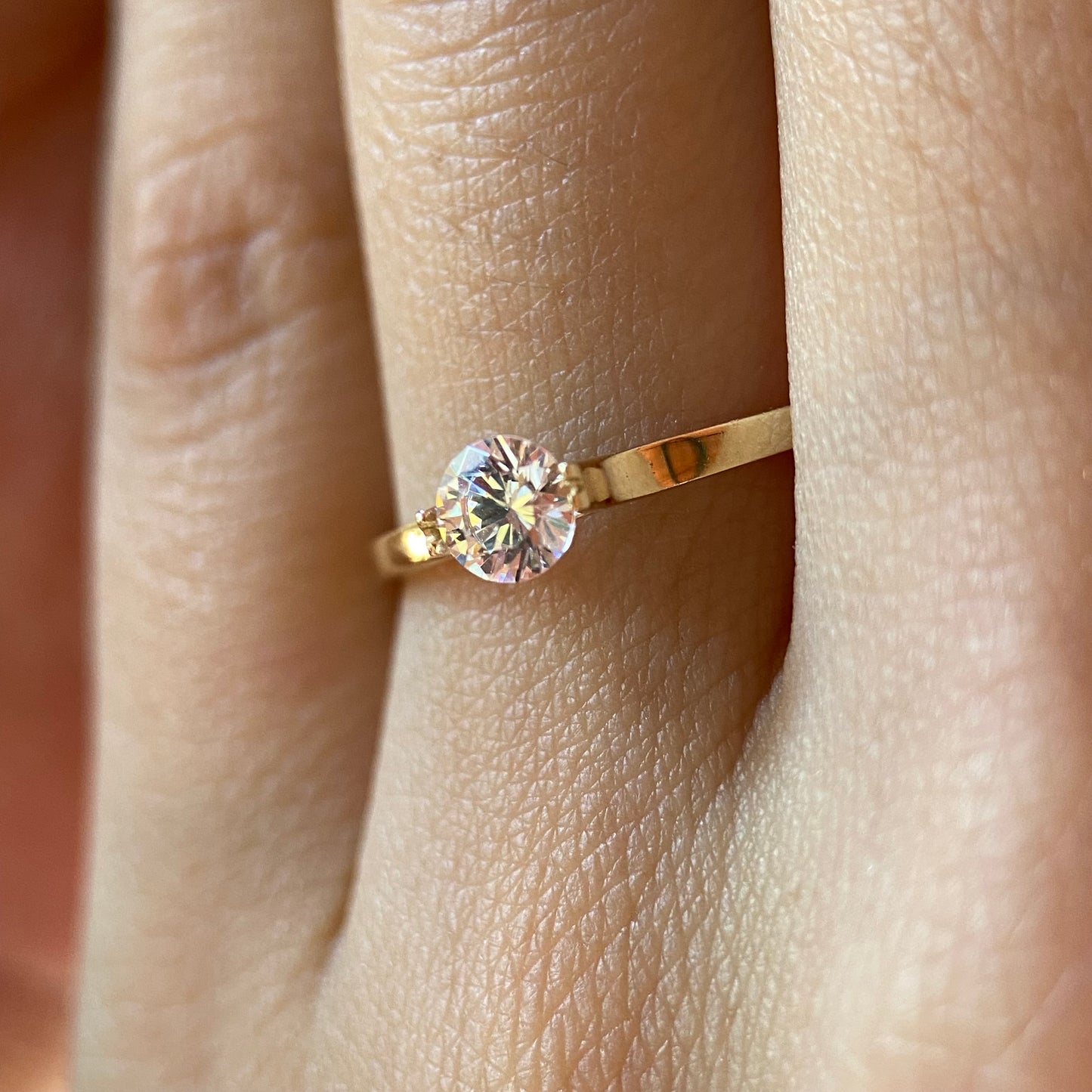 Anillo de compromiso en oro