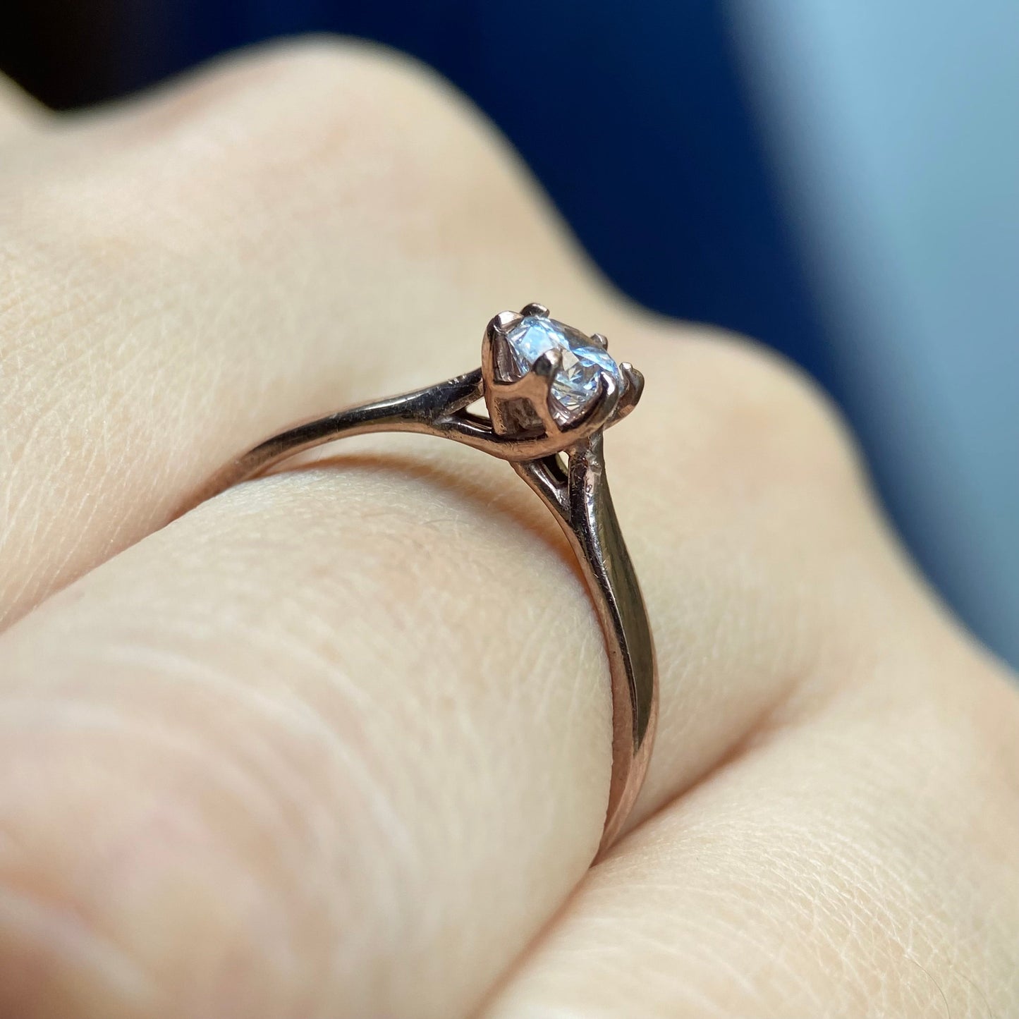 Anillo de compromiso en oro