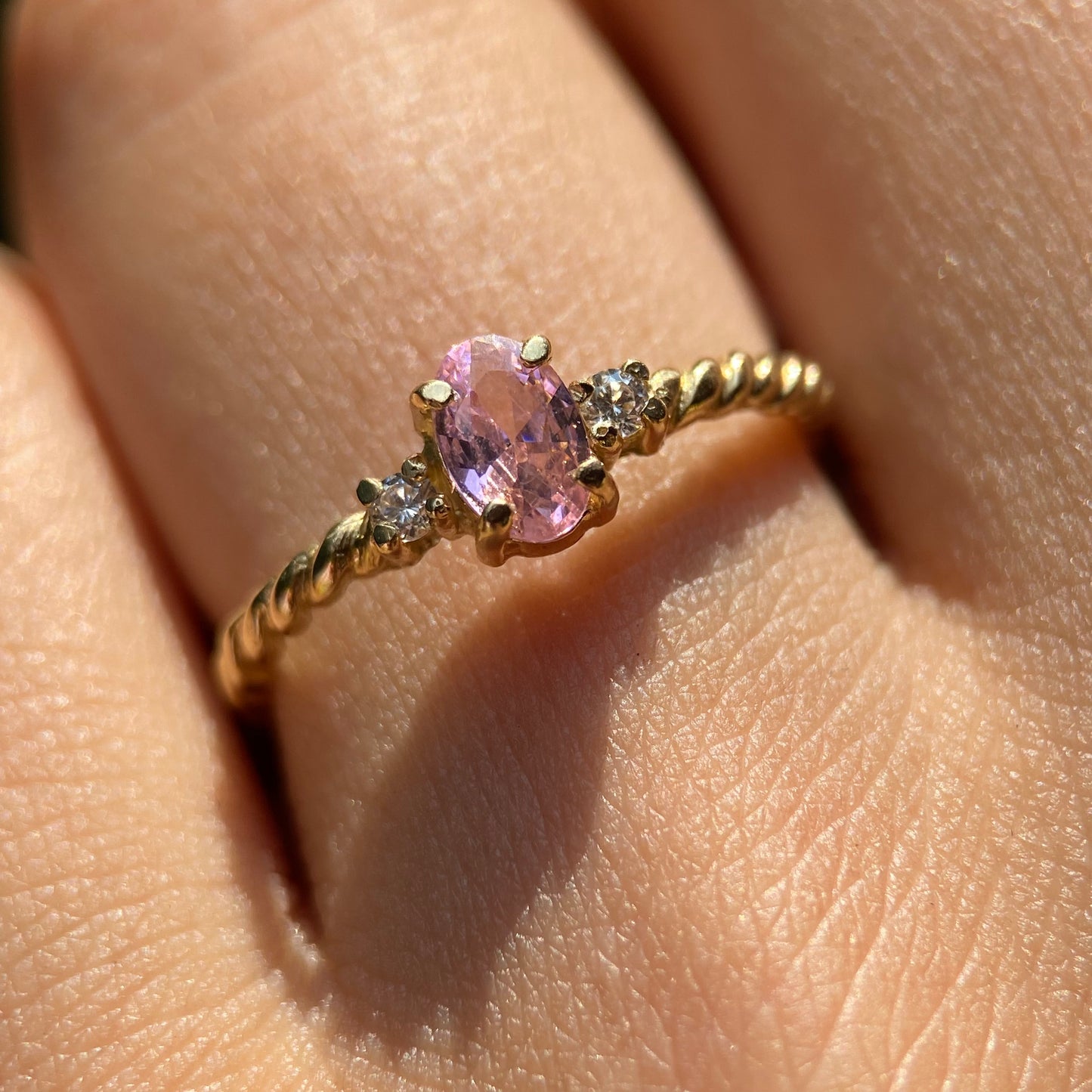 Anillo de compromiso en oro